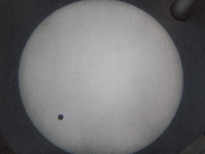 The transit of Venus (June 8, 2004), by Richard Young